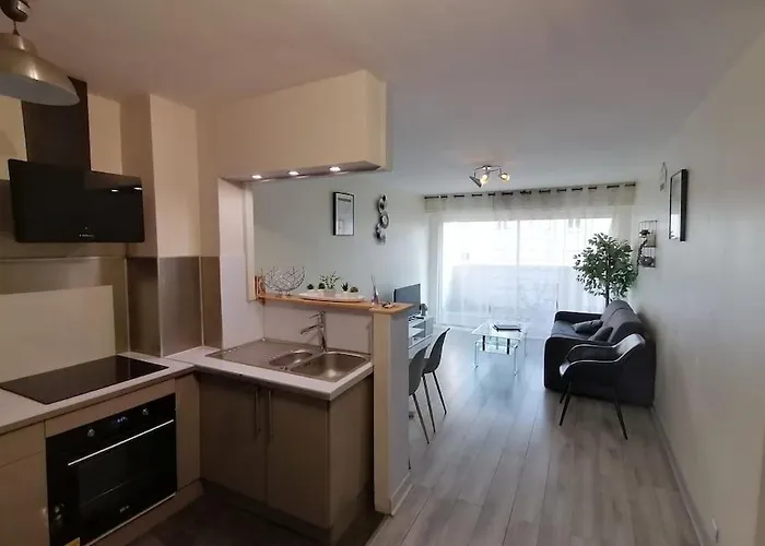 Le Grey-jardin Des Plantes-centre Des Congres Daire Angers